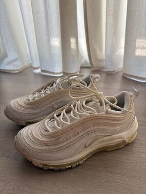 Nike Women's Air Max Shoes White